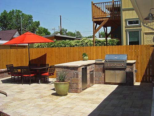Outdoor Kitchen